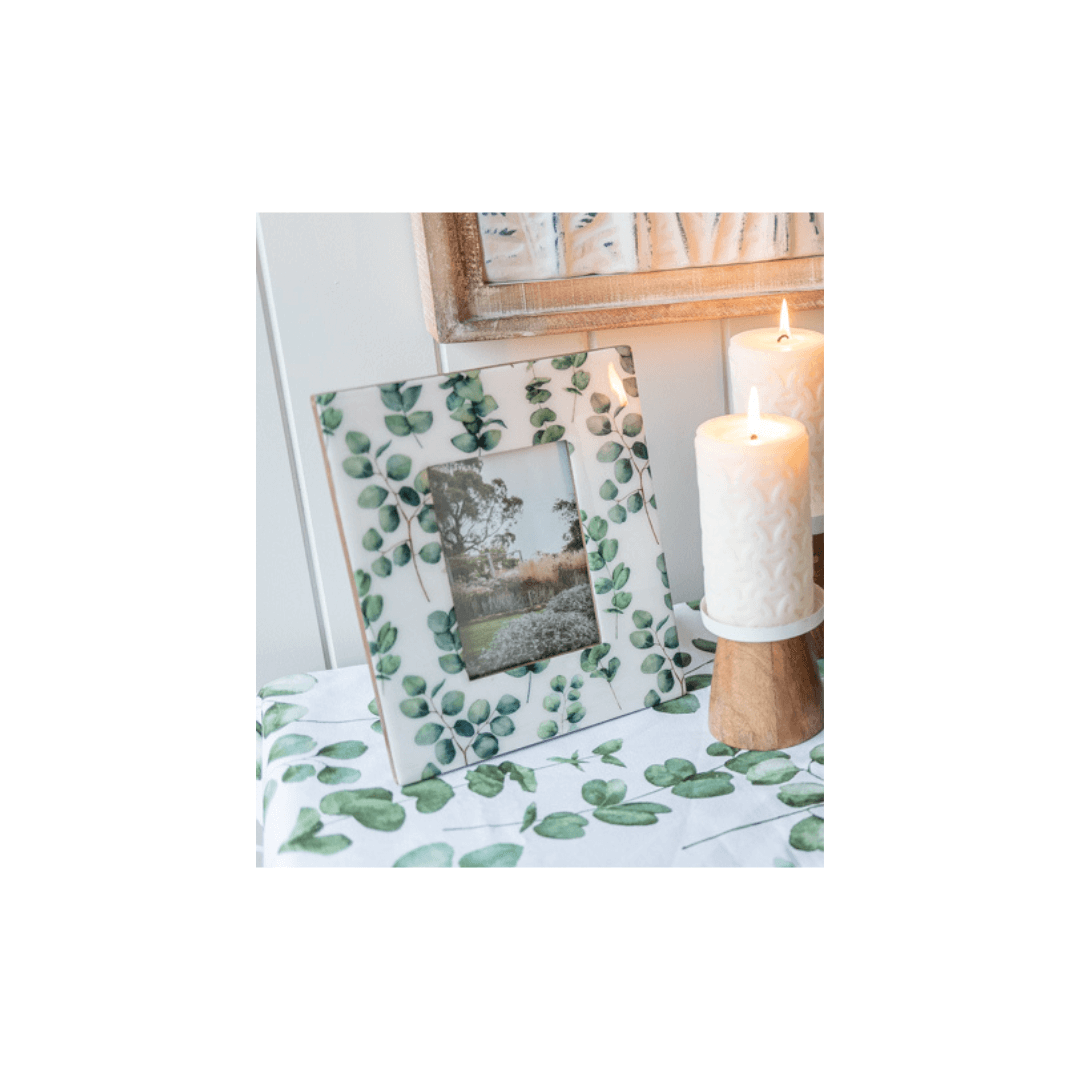 Gumleaf Picture Frame